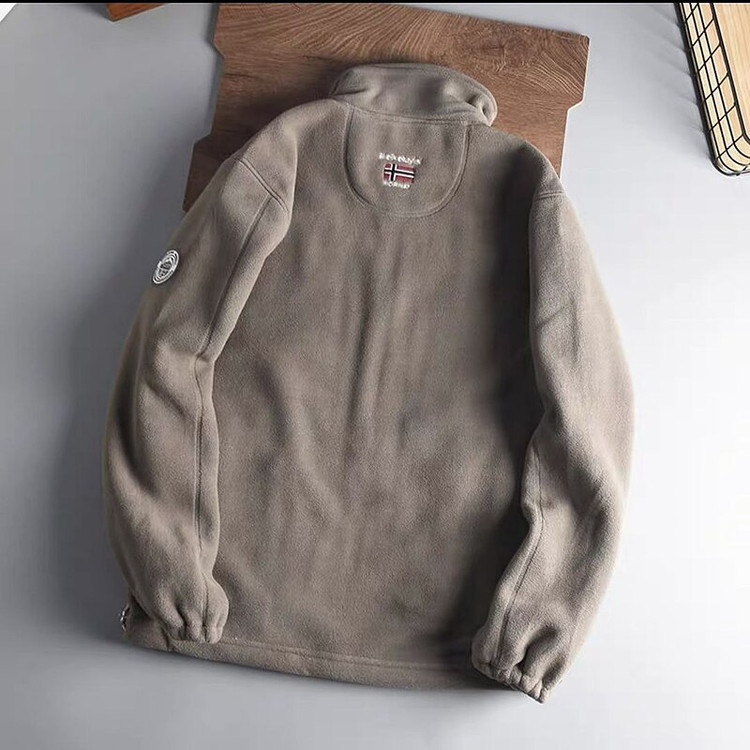 پشت سویشرت پلار اسپورت