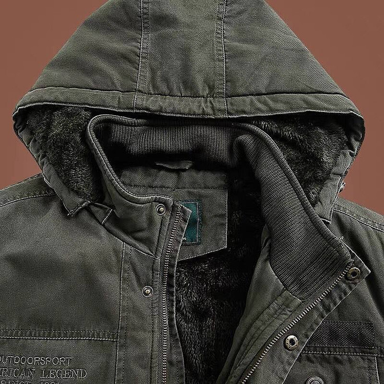 کاپشن اور کت جیب یقه