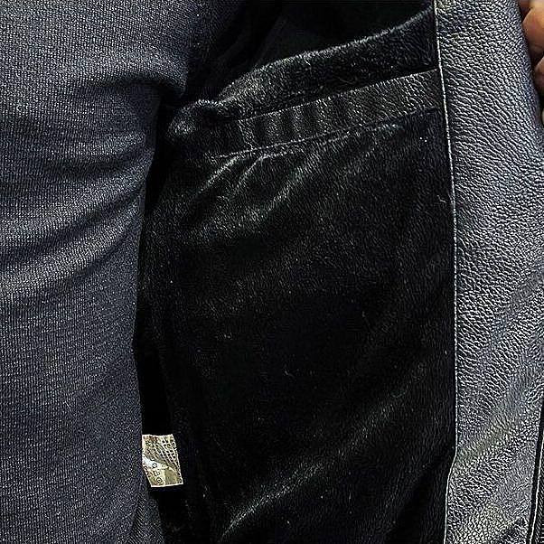 چرم اسپورت سرخ پوستی