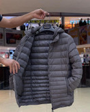 کاپشن طرح پر