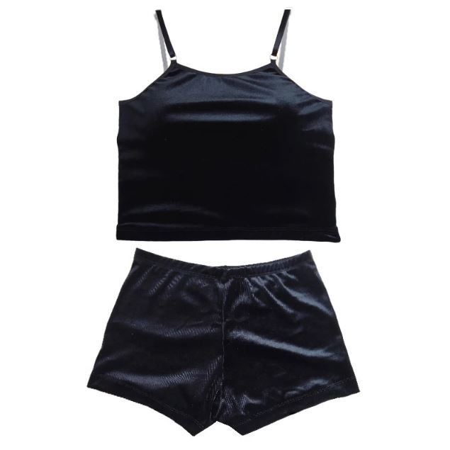 لباس خواب زنانه مدل مخمل مشکی