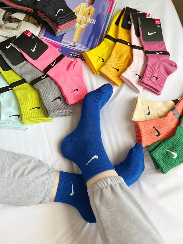 جوراب نیم ساق نایک