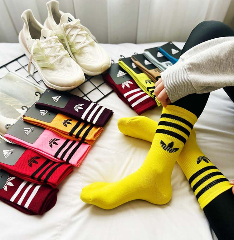 جوراب ساقدار ادیداس