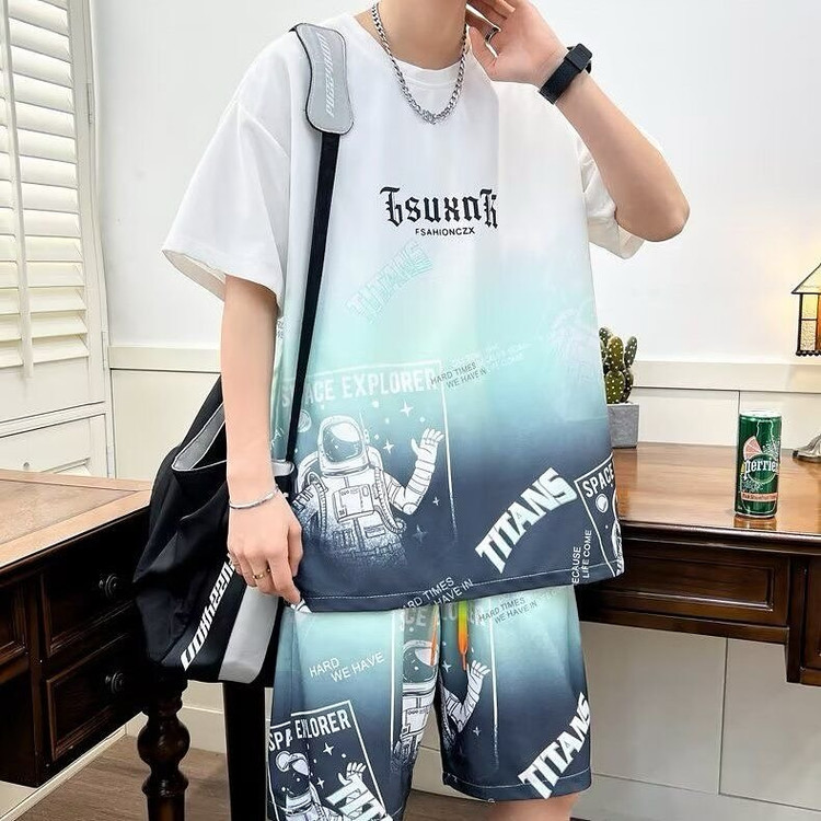 ست تیشرت و شلوارک