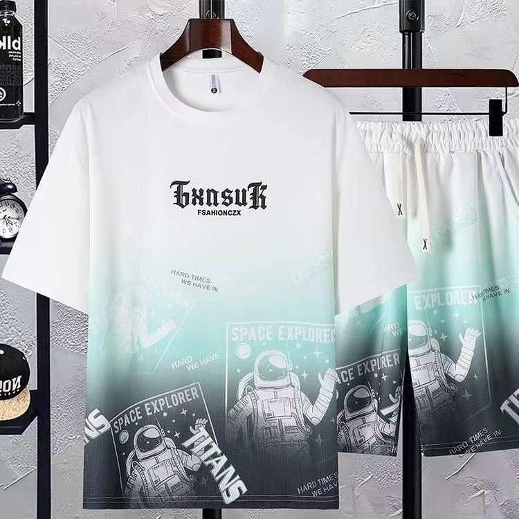 ست تیشرت و شلوارک