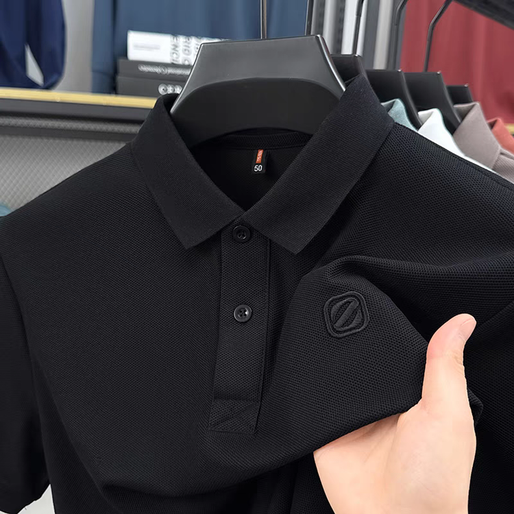 تیشرت یقه دار